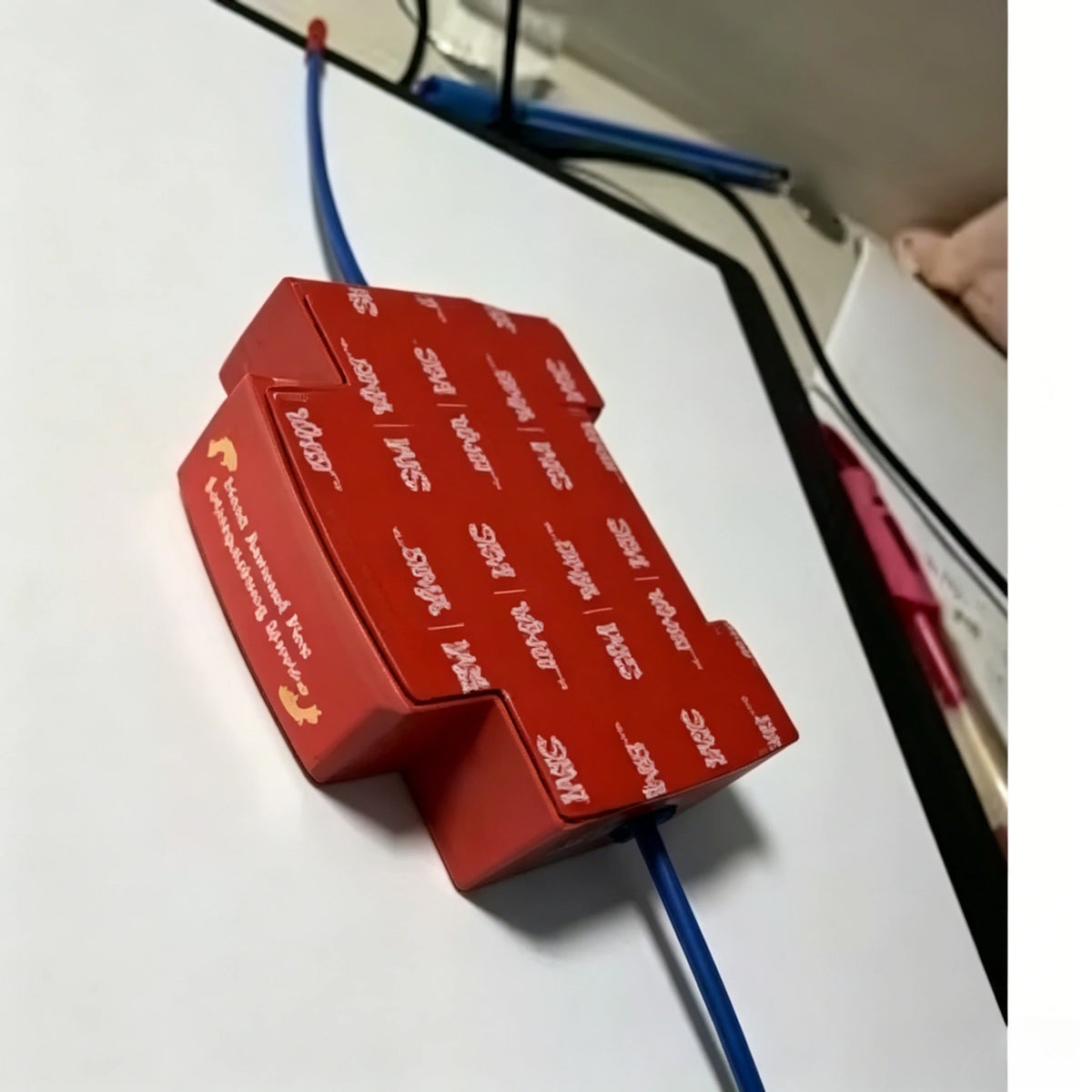 Extincteur Automatique Miniature – Déclenchement Thermique au Contact des Flammes 220V