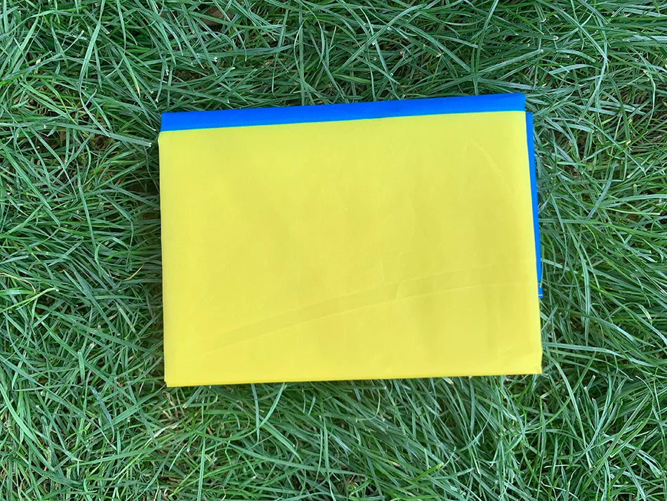Drapeau National de l'Ukraine 90x150 cm - Bannière Suspendue en Polyester Bleu Jaune UA UKR pour Décoration BLACKBEARD OUTDOOR INDUSTRIES