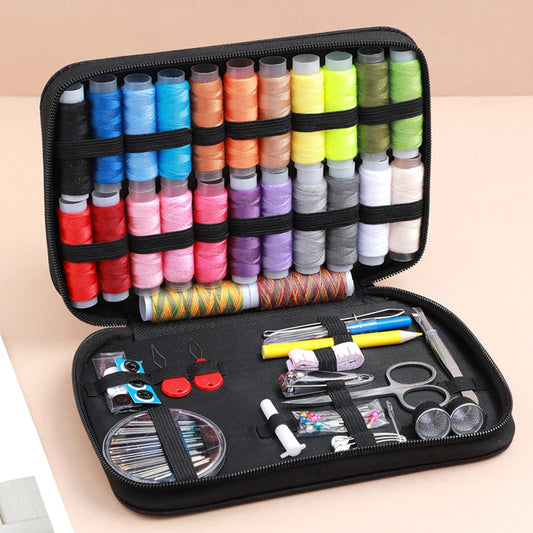 Kit Complet de Couture avec Fils, Aiguilles, Ciseaux, Mètre Ruban, Boutons - Set de Couture Portable pour DIY, Broderie, et Travaux Manuels BLACKBEARD OUTDOOR INDUSTRIES
