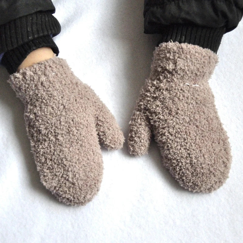 Paire de gants pour enfant en velours hiver Ma boutique