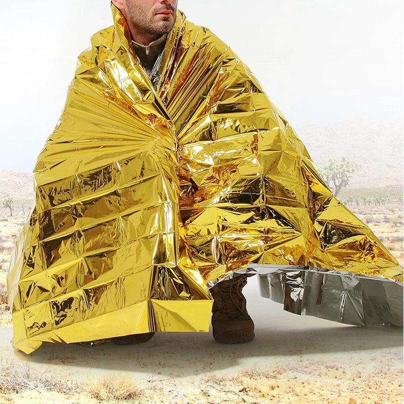 Couverture de Survie d'Urgence | Thermique, Imperméable & Coupe-Vent - BLACKBEARD OUTDOOR INDUSTRIES