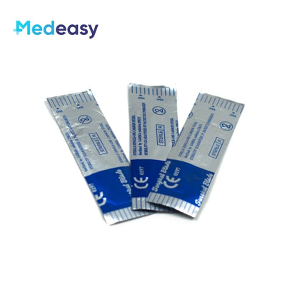 Kit Complet d'Entraînement à la Suture Médicale – Pad Silicone 3 Couches, 14 Plaies, 5 Outils Inox & Fils
