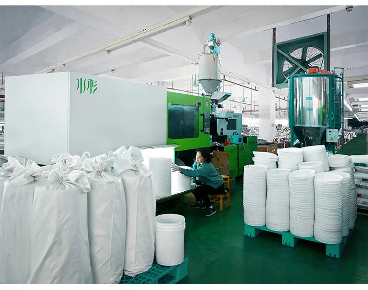 Seau en Plastique Alimentaire Épais 10L avec Couvercle et Poignée - BLACKBEARD OUTDOOR INDUSTRIES