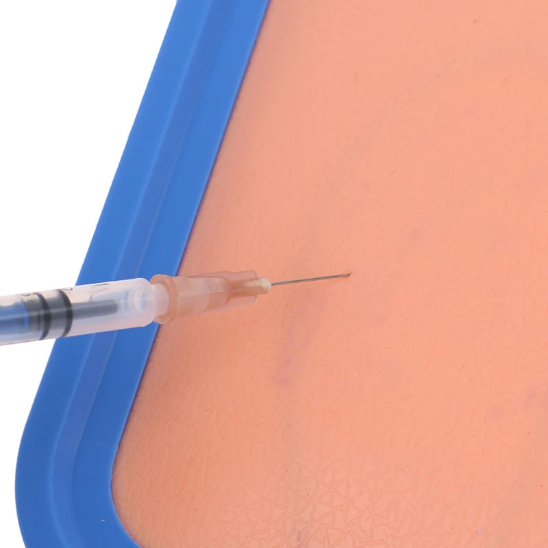 Modèle d’Entraînement à la Ponction Veineuse et Injection IV pour Infirmières – Silicone avec Retour de Sang Ma boutique
