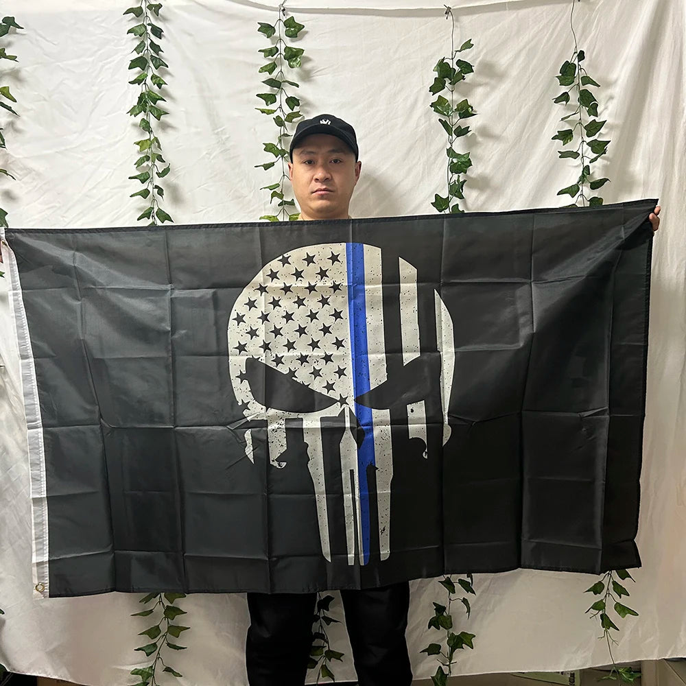 Drapeau Punisher - Taille 90x150 cm BLACKBEARD OUTDOOR INDUSTRIES