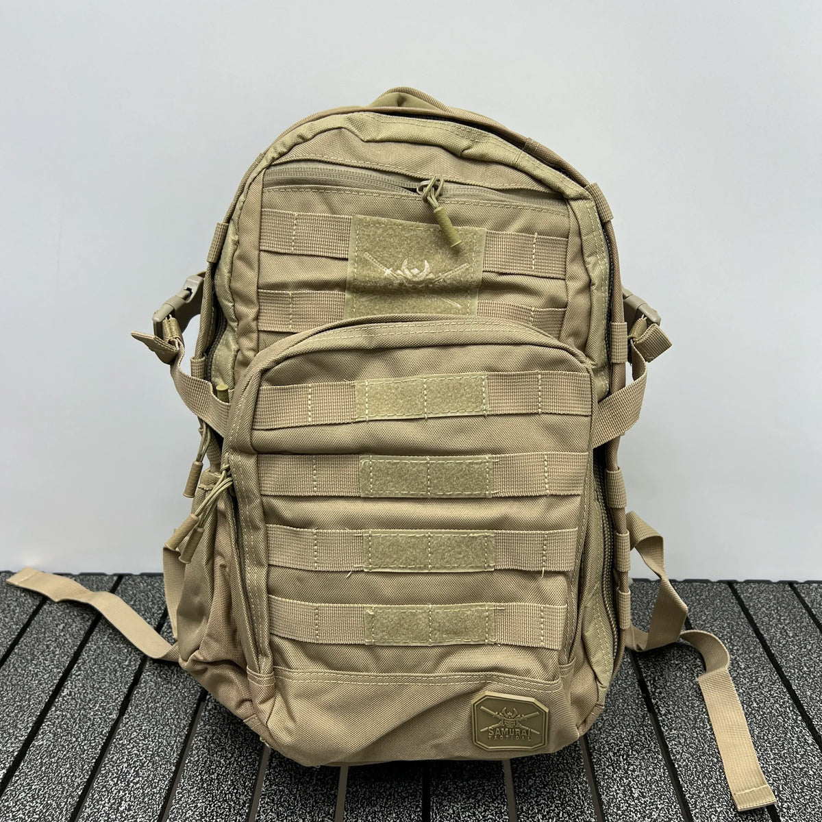 Sac à dos tactique outdoor en nylon 30 × 16 × 45 cm