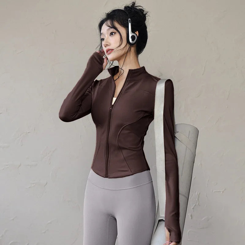 Veste de sport femme légère zippée avec passe-pouces