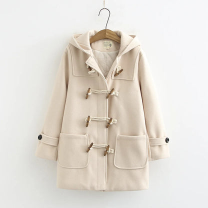 Manteau à capuche femme – Coupe ample et fermeture à boutons
