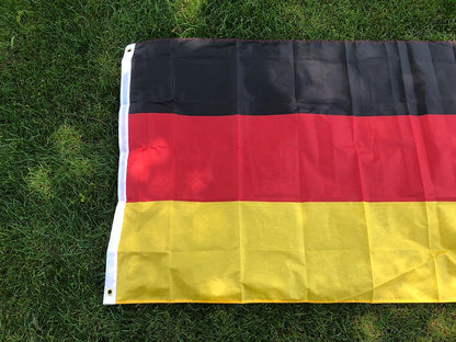 Drapeau Allemand SKY FLAG – 90x150cm en Polyester (Noir, Rouge, Jaune) – Drapeau National de l’Allemagne BLACKBEARD OUTDOOR INDUSTRIES