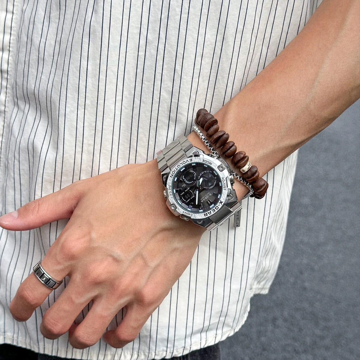 Montre Homme X-GEAR XG3993 – Acier Inoxydable, Analogique-Digitale, Étanche 5 Bar, Coffret Premium