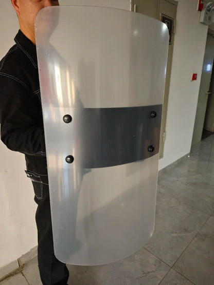 Bouclier Anti-Émeute Transparent PC — Rond / Carré | Usage Police & Sécurité - BLACKBEARD OUTDOOR INDUSTRIES
