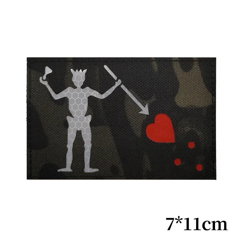 Patch Drapeau Pirate Barbe Noire IR Réfléchissant – Tactique Militaire Hook & Loop, 11 Modèles - BLACKBEARD OUTDOOR INDUSTRIES
