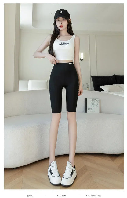 Legging Short Femme Sport Taille Haute | Gainant & Anti-Transpiration | Poches Latérales | MODX - BLACKBEARD OUTDOOR INDUSTRIES