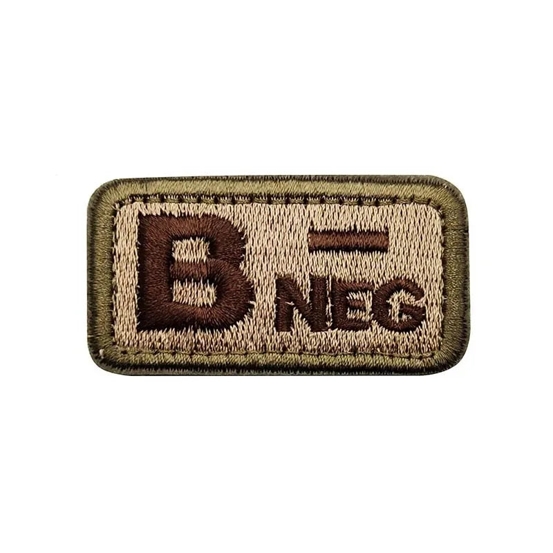 Écusson Groupe Sanguin 2,5 × 5 cm – Patch Tactique Brodé avec Velcro A/B/AB/O Pos-Neg - BLACKBEARD OUTDOOR INDUSTRIES