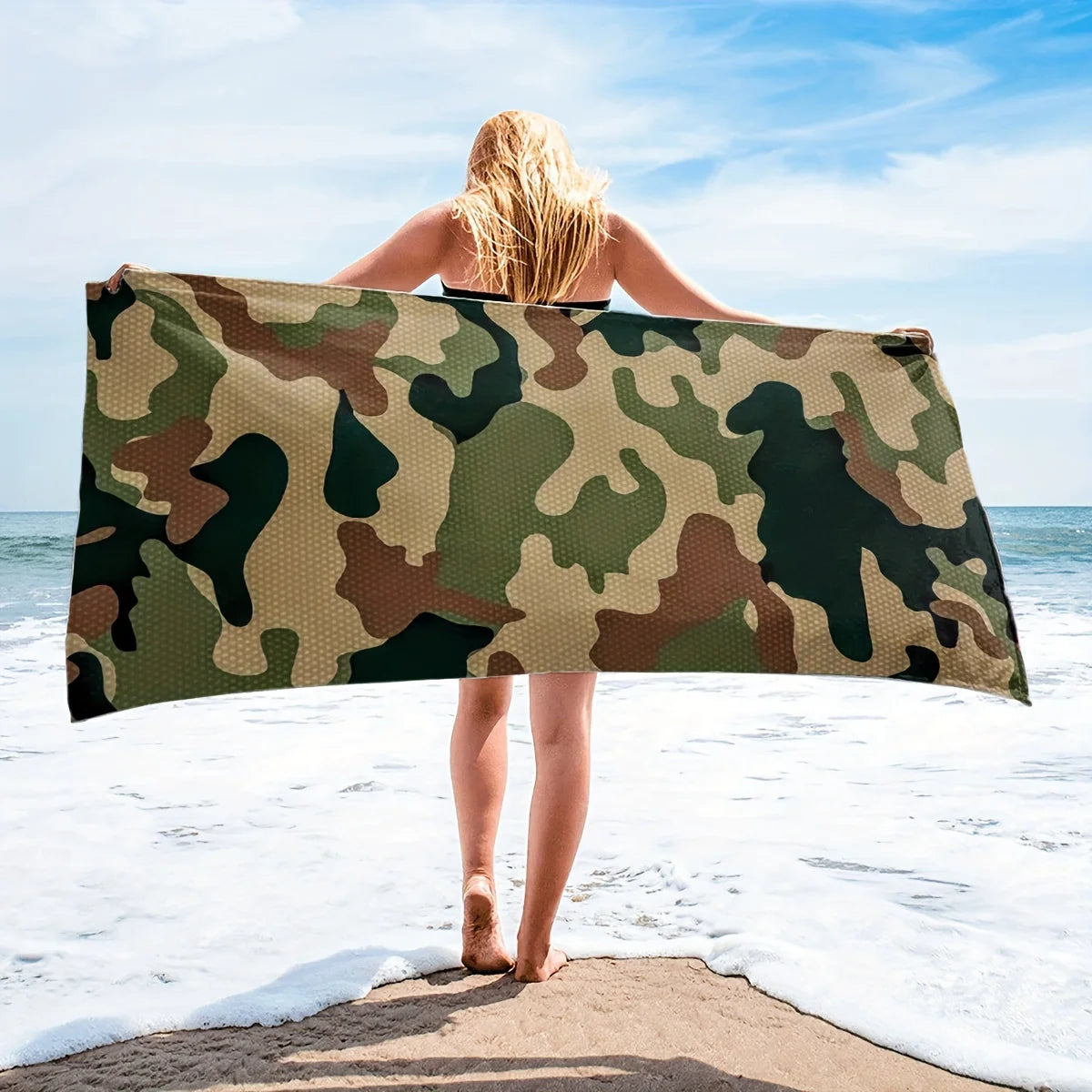 Serviette de Plage Imprimée Camouflage – Serviette Microfibre pour l'Été – Idéale pour la Plage, la Piscine, le Surf et le Camping BLACKBEARD OUTDOOR INDUSTRIES