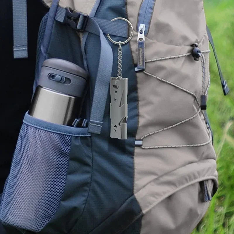 Sifflet d'Urgence Portable 180 dB – Double Tube | SOS, Survie, Randonnée, Camping, Sécurité - BLACKBEARD OUTDOOR INDUSTRIES
