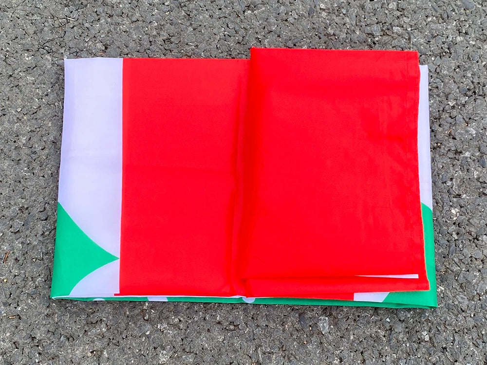 Drapeau National du Liban – 90x150 cm – Polyester – Décoration Intérieure et Extérieure BLACKBEARD OUTDOOR INDUSTRIES