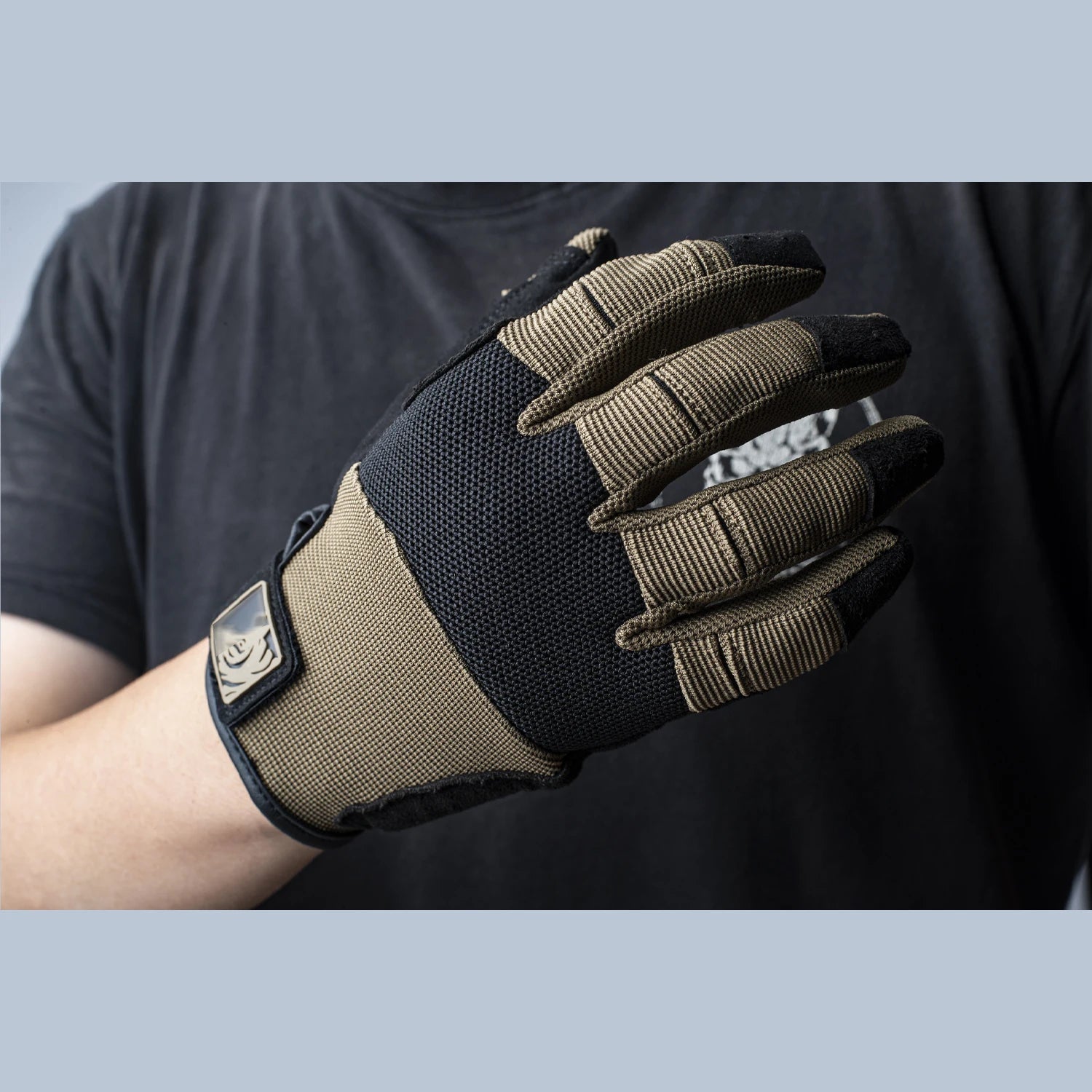 Gants Tactiques Militaires — Grip Antidérapant, Écran Tactile, Airsoft & Outdoor - BLACKBEARD OUTDOOR INDUSTRIES