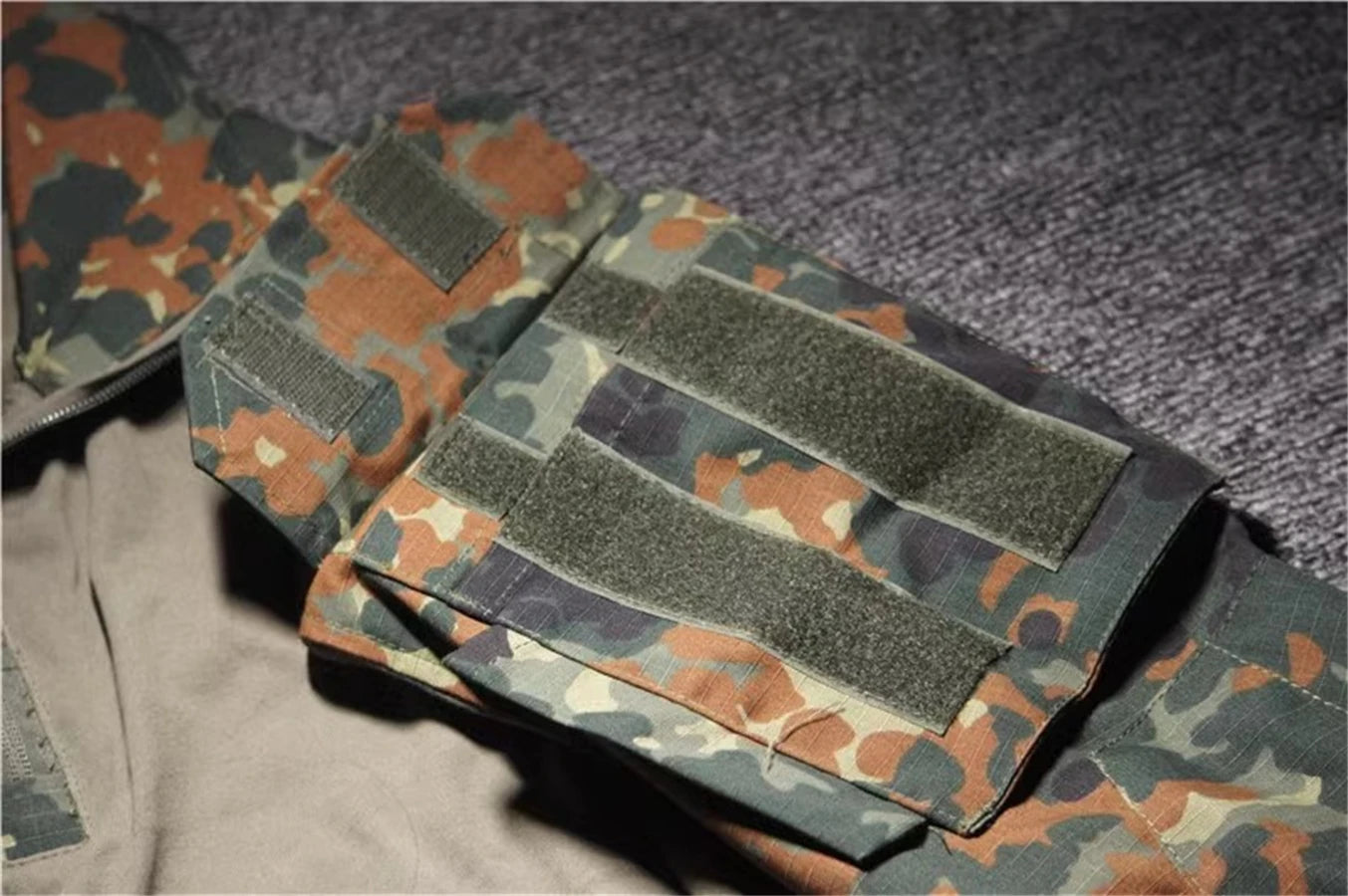 Ensemble Tactique GSG9 Camouflage Flecktarn GEN3 – Tenue Complète d’Entraînement Combat pour Forces Spéciales (Chemise + Pantalon à Manches Longues) - BLACKBEARD OUTDOOR INDUSTRIES