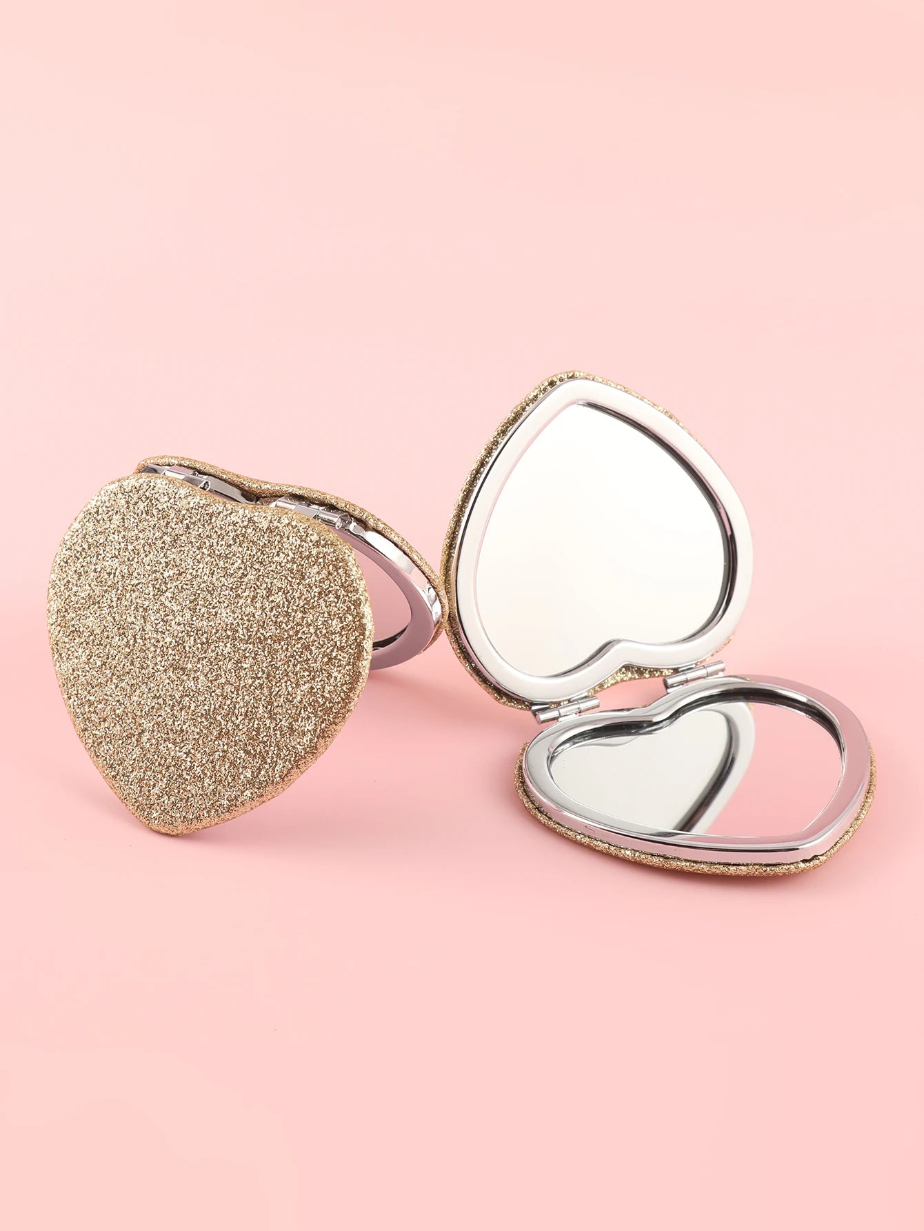 Miroir de Maquillage Cœur Double Face – Compact et Élégant | Idéal comme Cadeau pour Femme - BLACKBEARD OUTDOOR INDUSTRIES