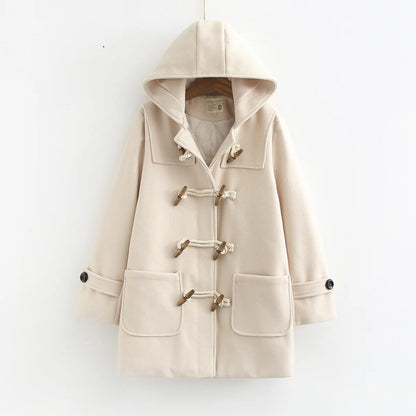 Manteau à capuche femme – Coupe ample et fermeture à boutons