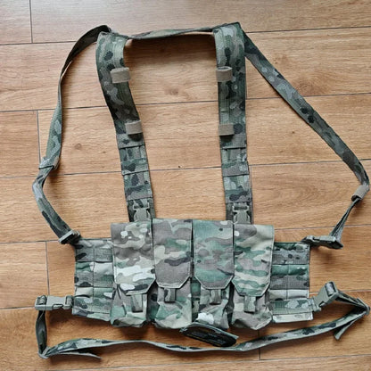 Chest rig léger quadruple porte-chargeurs