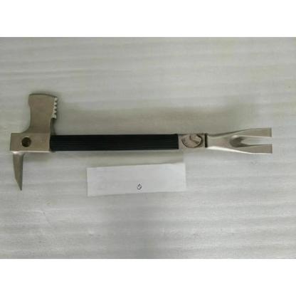 Hache Pompier Multifonction - Outil de Secours Acier - Pied de Biche & Hache - BLACKBEARD OUTDOOR INDUSTRIES
