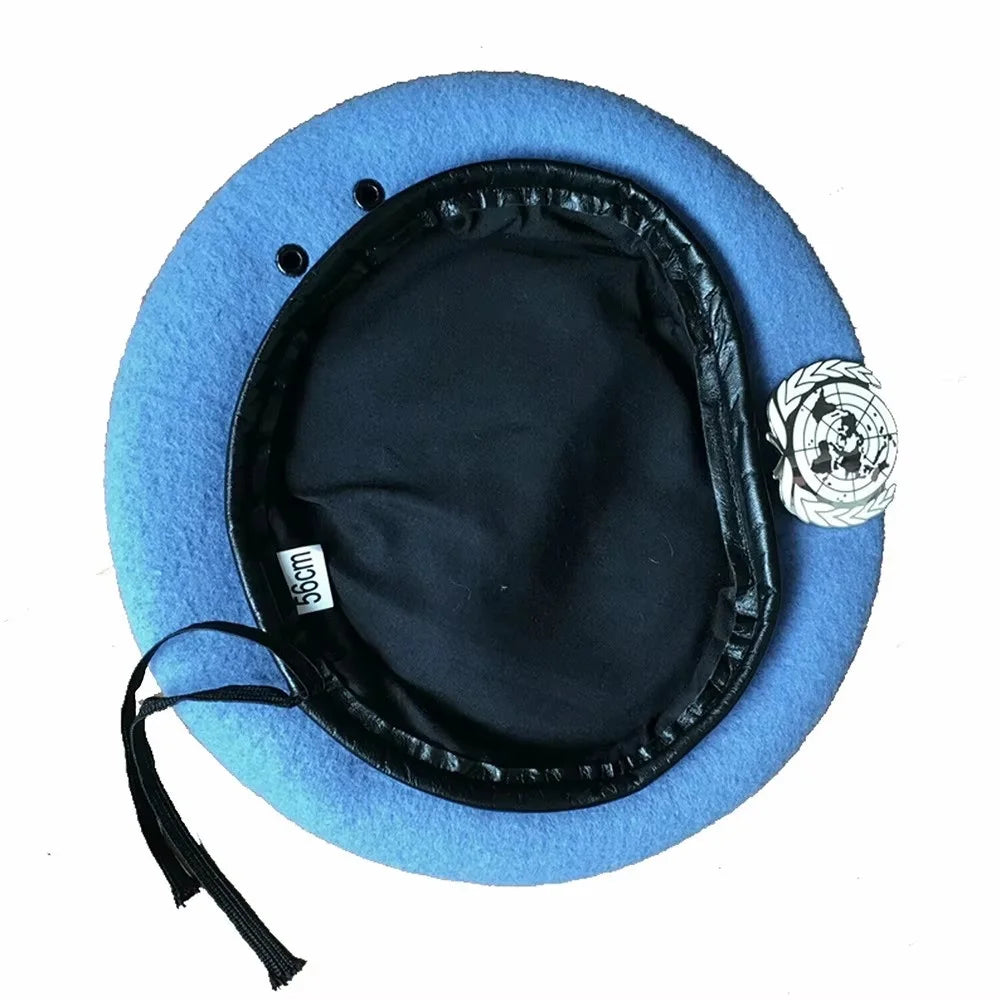 Béret Bleu ONU — Casque Bleu Forces de Maintien de la Paix avec Badge & Cocarde - BLACKBEARD OUTDOOR INDUSTRIES