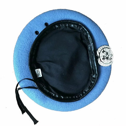 Béret Bleu ONU — Casque Bleu Forces de Maintien de la Paix avec Badge & Cocarde - BLACKBEARD OUTDOOR INDUSTRIES
