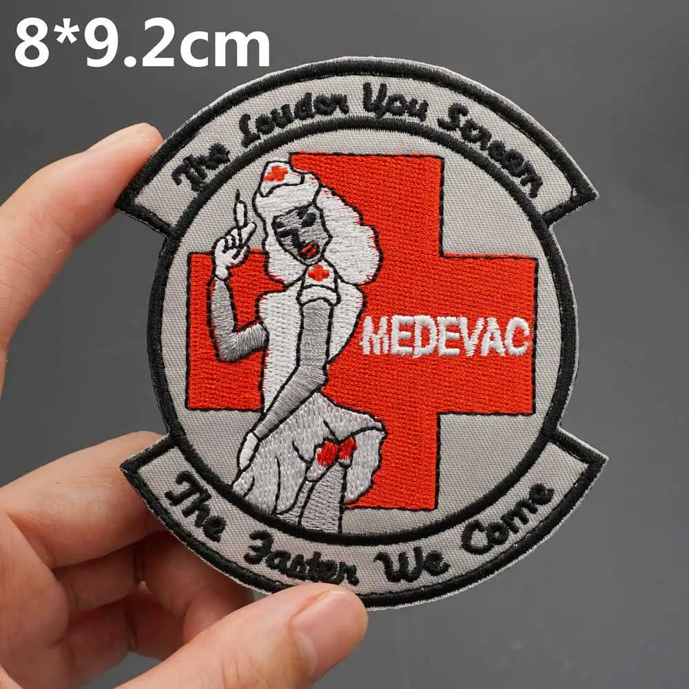 Patch Médical Tactique Brodé - BLACKBEARD OUTDOOR INDUSTRIES