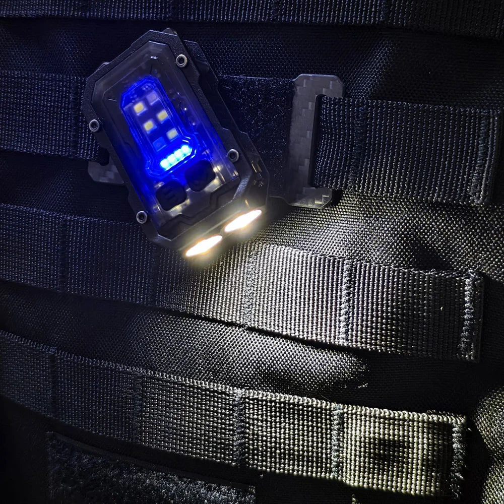 Lampe Tactique EDC - Lampe Mini Portable avec Plaque en Boucle et Crochet, Idéale pour Camping, Randonnée et Sécurité BLACKBEARD OUTDOOR INDUSTRIES