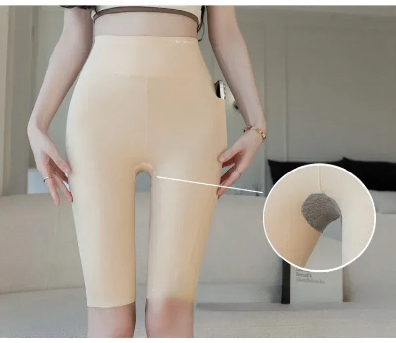 Legging Short Femme Sport Taille Haute | Gainant & Anti-Transpiration | Poches Latérales | MODX - BLACKBEARD OUTDOOR INDUSTRIES