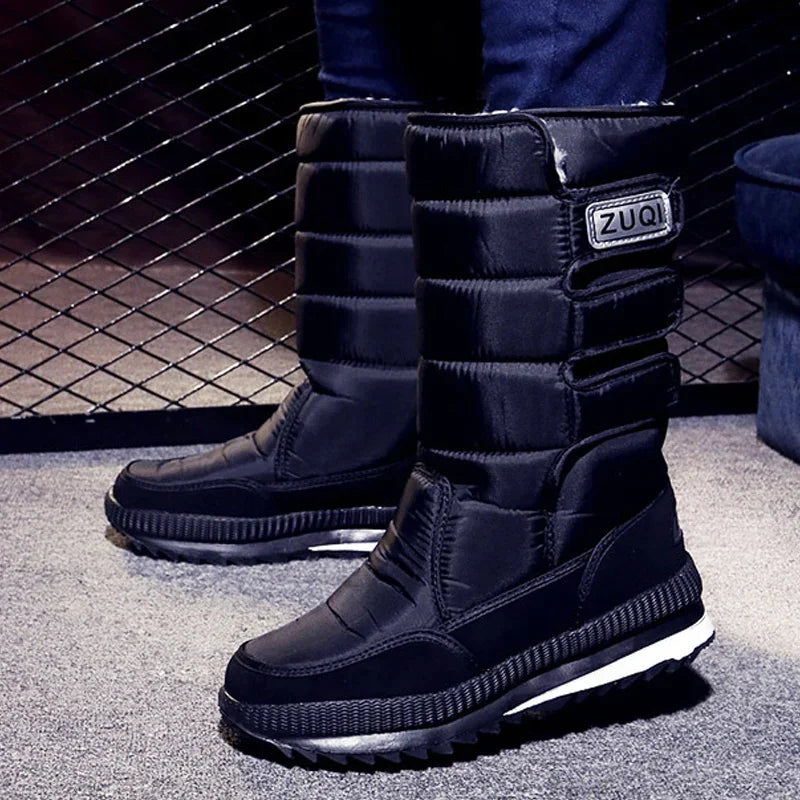 Bottes d'hiver fourrées à plateforme, modèle 686