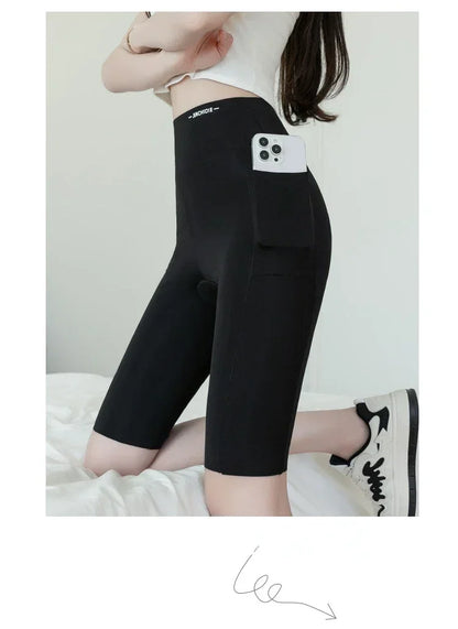 Legging Short Femme Sport Taille Haute | Gainant & Anti-Transpiration | Poches Latérales | MODX - BLACKBEARD OUTDOOR INDUSTRIES