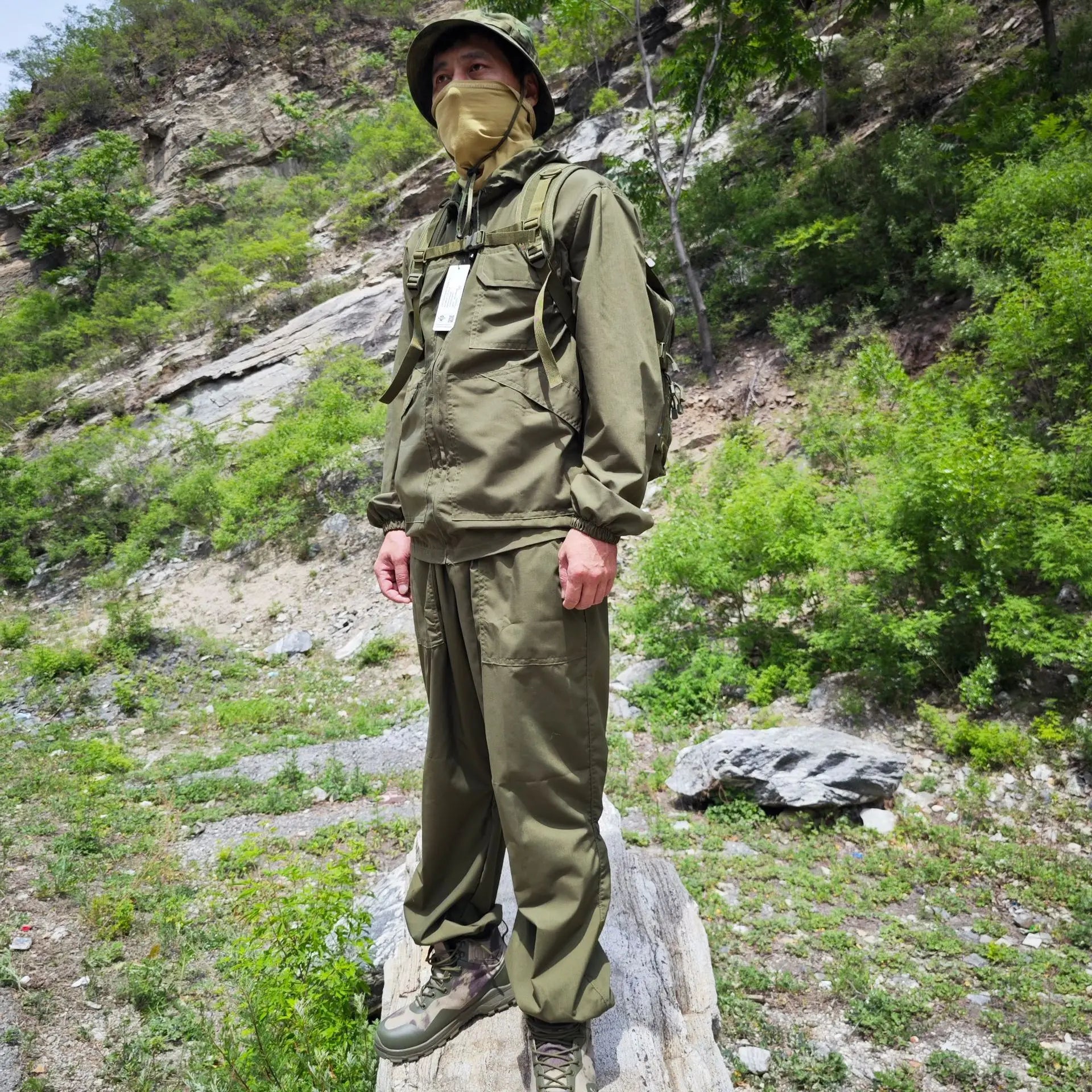 Tenue camouflage russe Little Green Man tactique - BLACKBEARD OUTDOOR INDUSTRIES
