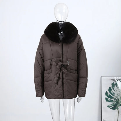 Manteau d’hiver femme à capuche et taille ajustable