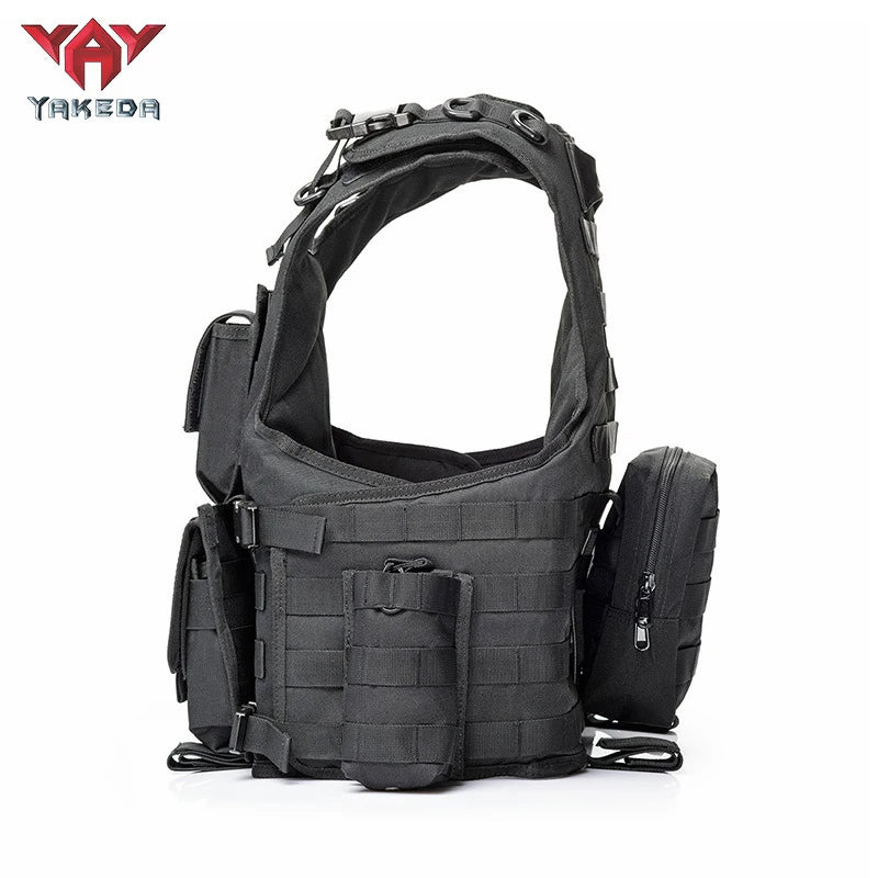 gilet tactique yakeda coté gauche