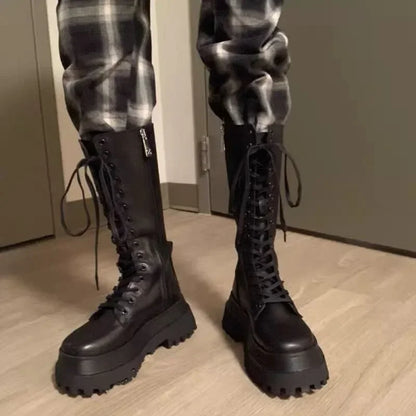 Bottes hautes femme noires en simili cuir à semelle épaisse