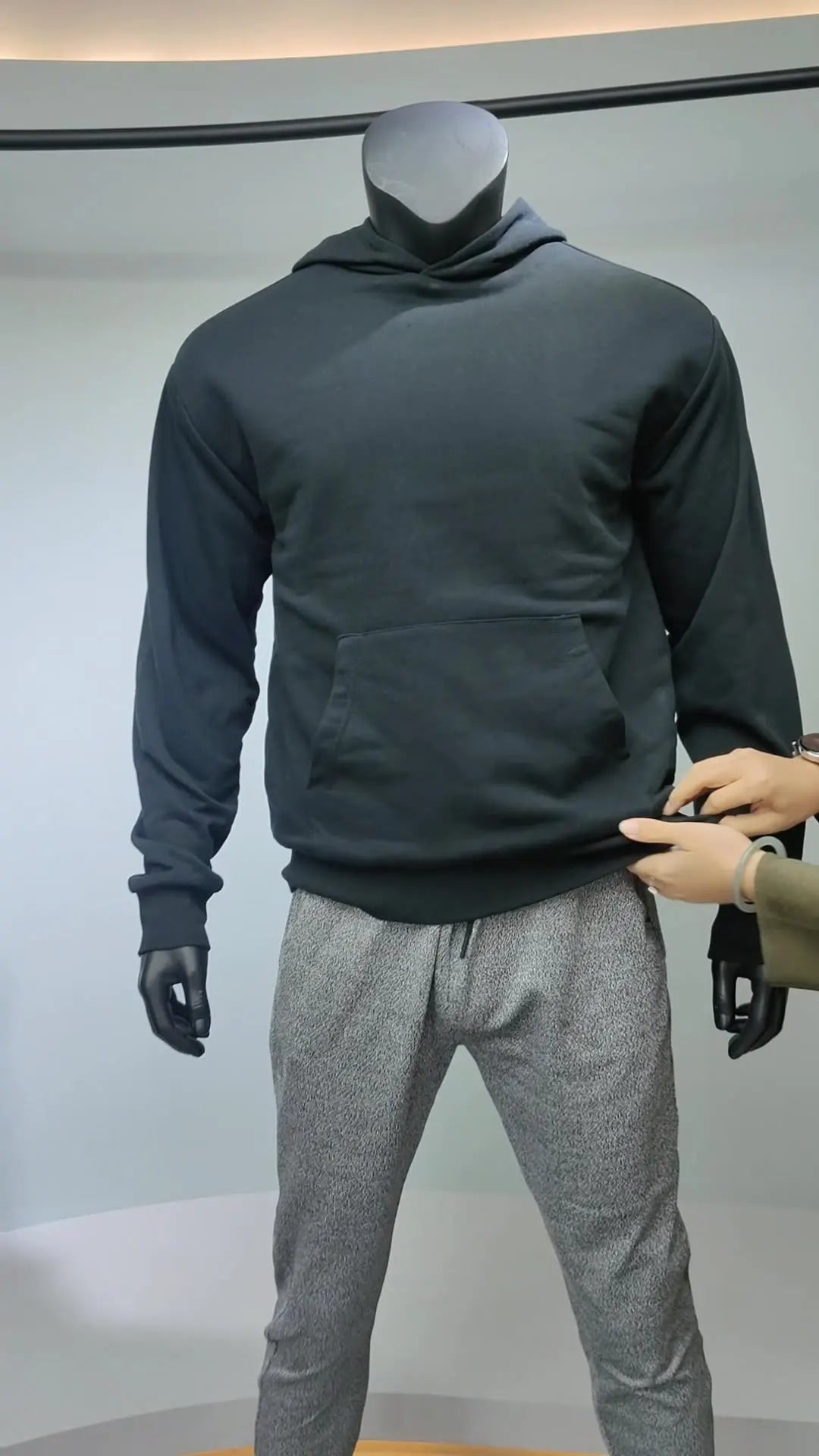 Hoodie Anti-Coupure Léger et Discret Protection