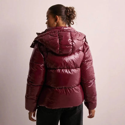 Doudoune brillante femme à capuche, hiver, coupe courte