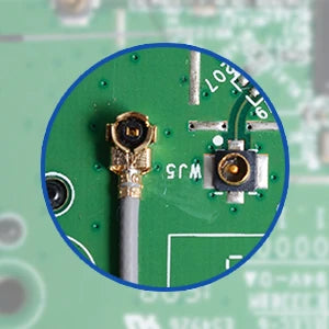 Antenne WiFi 2 x 8dBi Dual Band 2.4GHz 5.8GHz avec 2 x 15CM Câble Pigtail I-P-E-X-1 à RP-SMA Femelle pour Routeur Sans Fil - BLACKBEARD OUTDOOR INDUSTRIES