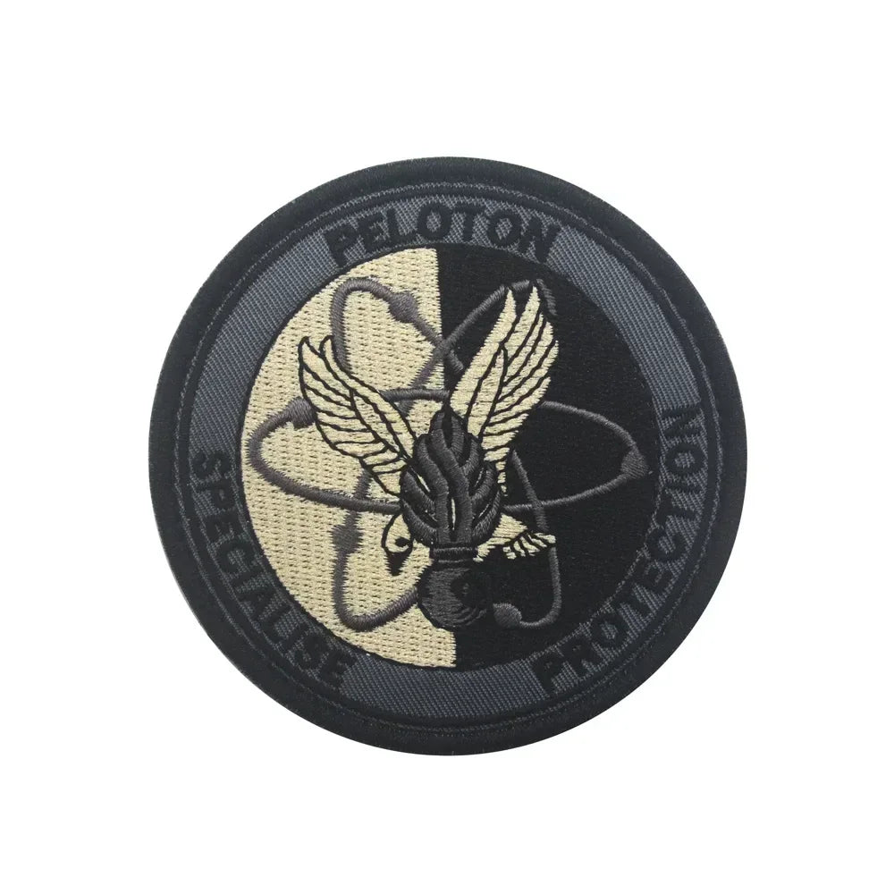 Patch Écusson Brodé GIGN GIPN BRI – Patch Tactique Militaire France  – Pochettes à Attacher pour Vêtements et Sacs - BLACKBEARD OUTDOOR INDUSTRIES