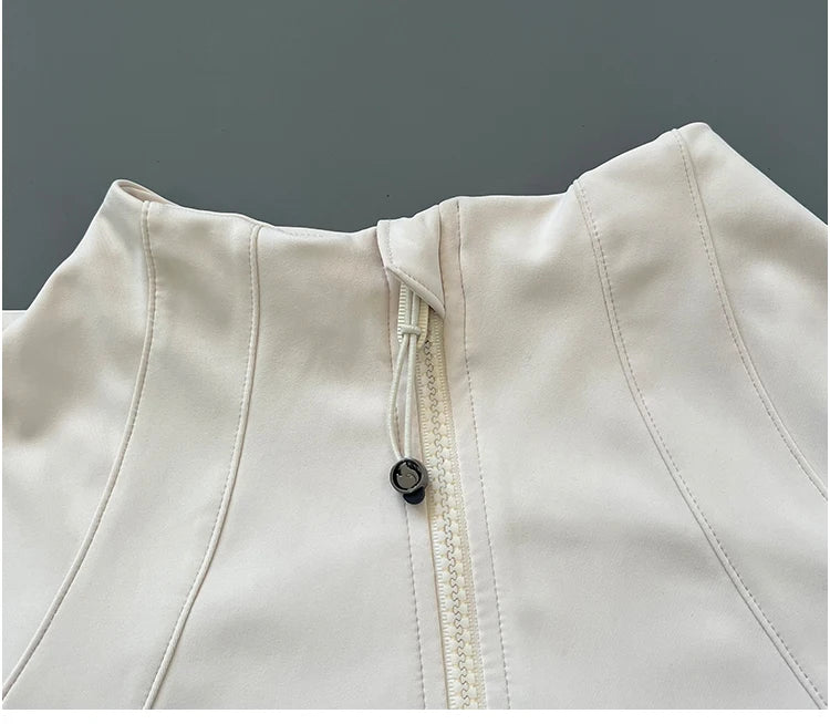 Veste Fitness à Col Montant pour Femme – Veste de Sport Slim-Fit à Fermeture Éclair, Séchage Rapide pour Yoga, Course et Cyclisme - BLACKBEARD OUTDOOR INDUSTRIES