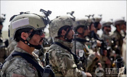 Antenne Tactique Pliable ABBREE CS – Dual Band VHF/UHF 144/430 MHz – SMA-Femelle - BLACKBEARD OUTDOOR INDUSTRIES