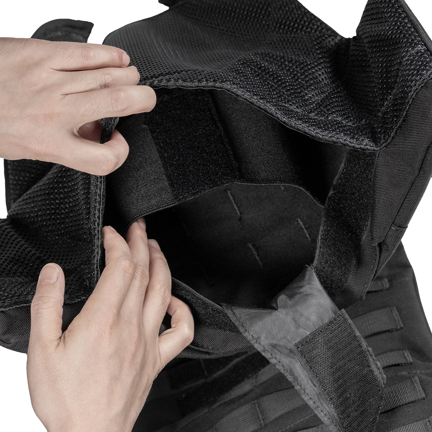 porte plaque tactique anti infrarouge en Nylon 1000D avec Compartiments Souples et Durs + Système Molle + Boucle de Libération Rapide | Équipement de Sécurité et de Survie Extérieure - BLACKBEARD OUTDOOR INDUSTRIES