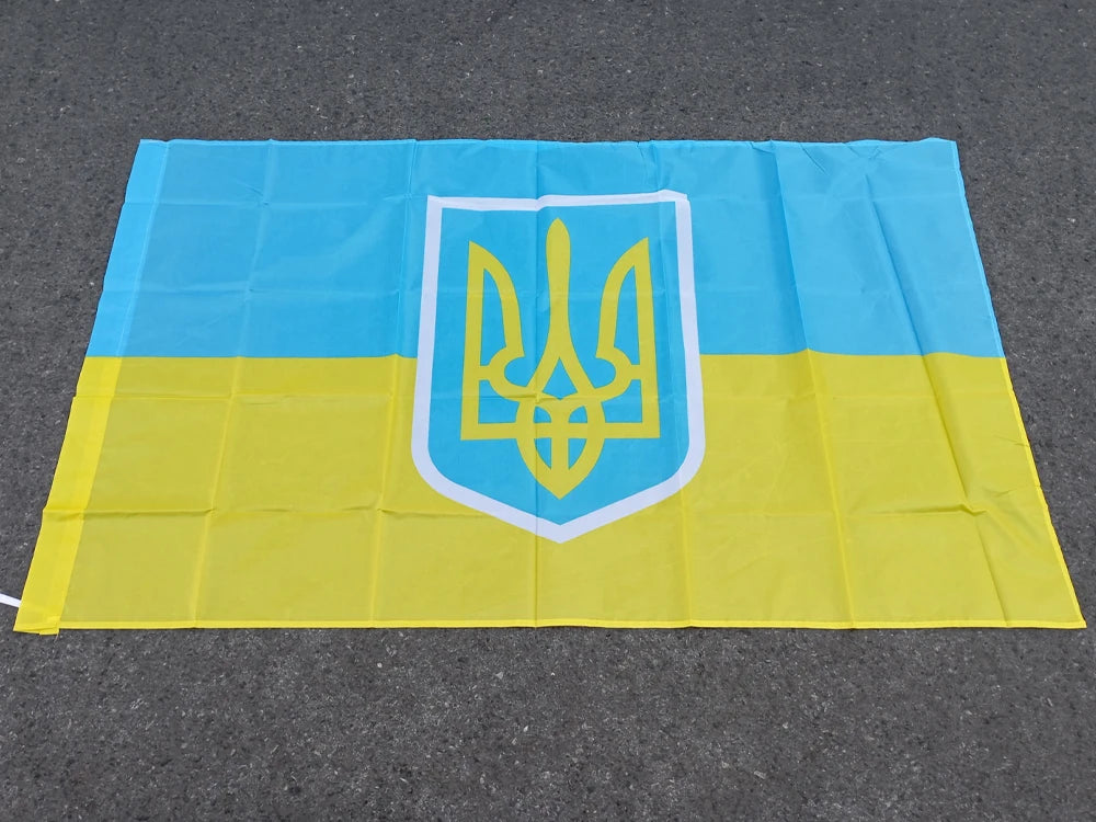 Drapeau Présidentiel Ukrainien – 90x150 cm – Bannière de l'Ukraine – Décoration Intérieure – 100% Polyester BLACKBEARD OUTDOOR INDUSTRIES