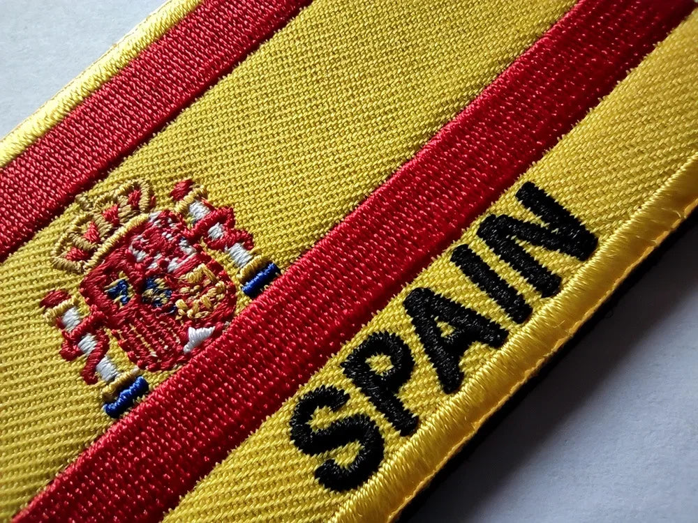 Patch Brodé Drapeau Espagnol – Patch Velcro 3D Écologique, Idéal pour Vêtements, Sacs, Accessoires et DIY - BLACKBEARD OUTDOOR INDUSTRIES