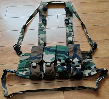 Chest rig léger quadruple porte-chargeurs
