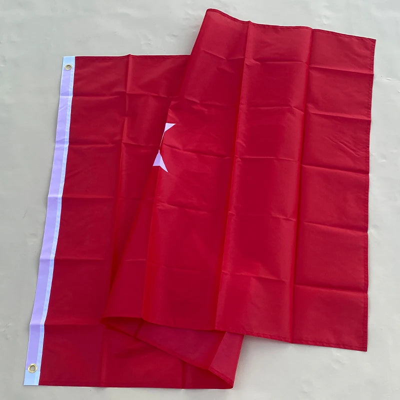Drapeau de la Turquie – 90x150 cm – Polyester de Haute Qualité – Drapeau 3x5 pieds – Décoration Intérieure et Extérieure BLACKBEARD OUTDOOR INDUSTRIES