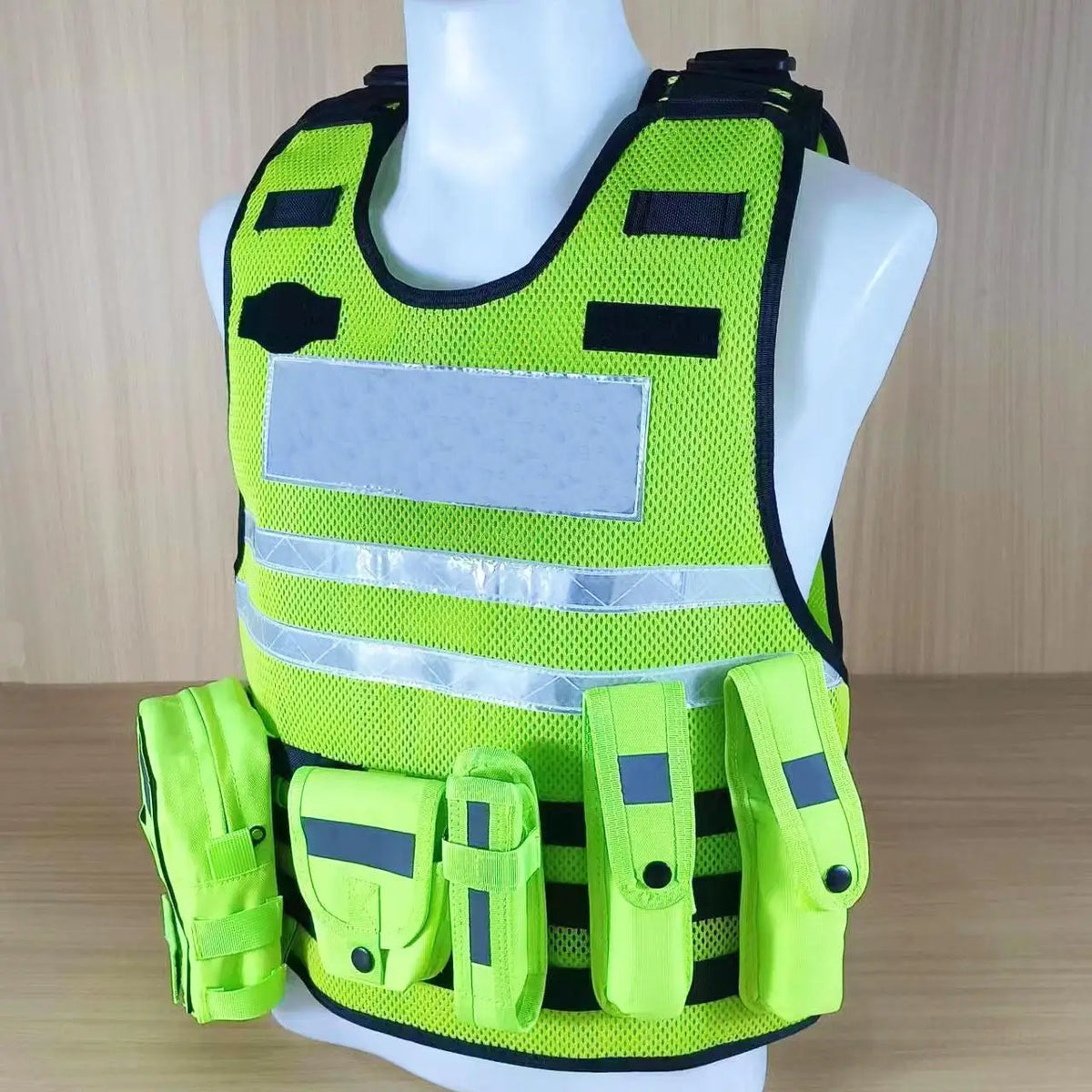 Lots Gilets Tactique Multifonction Noir ou Jaune Fluo – Doublure Anti-Coupure Interchangeable, Respirant 4 Saisons pour Agents de Securite, Formation et Patrouille (10 Configurations)